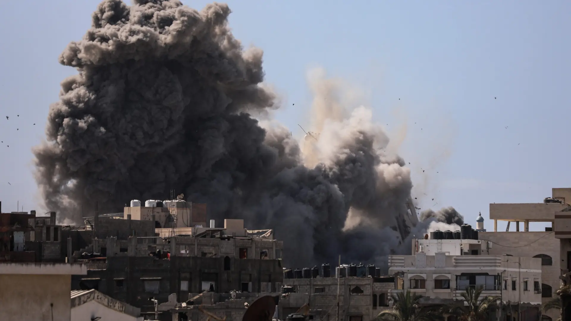 Guerra de Israel contra Hamás en Gaza, en directo | Israel inicia su ofensiva total sobre Ciudad de Gaza: «Está ardiendo»