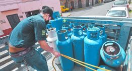 Más de 31,000 camiones transportan gas por carreteras y ciudades de México