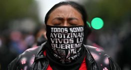 La desesperanza marca el aniversario de la desaparición de 43 estudiantes en México