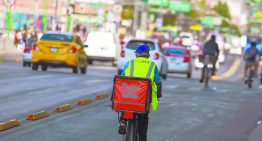 Piden facilitar acceso de trabajadores de plataformas a seguros del IMSS