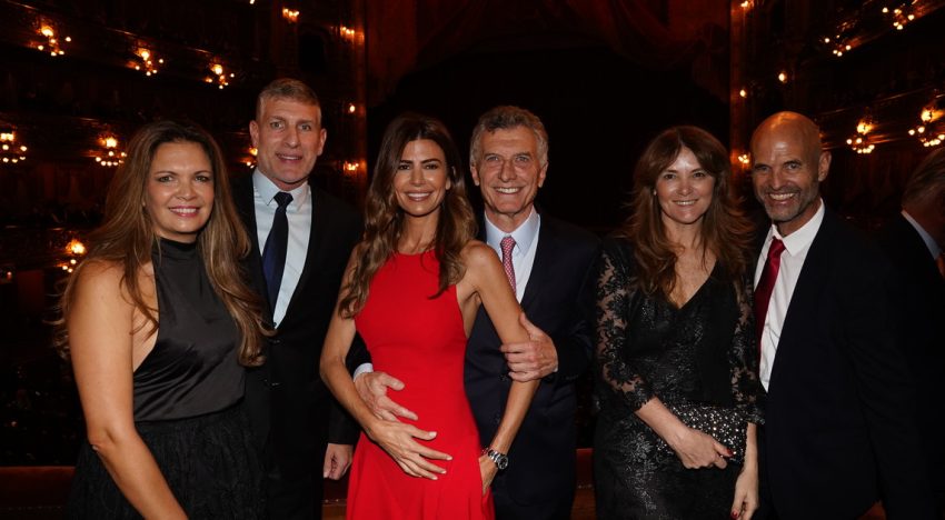 De Martín Palermo y Diego Milito a medallistas olímpicos, los deportistas que se sumaron al festejo de los 80 años de Clarín en el Teatro Colón