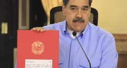 Maduro declararía estado de conmoción exterior ante cerco militar de EEUU