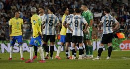 «Eran todos Messi»: un jugador de Brasil contó la pesadilla que vivió en la goleada de Argentina al Scratch en el Monumental