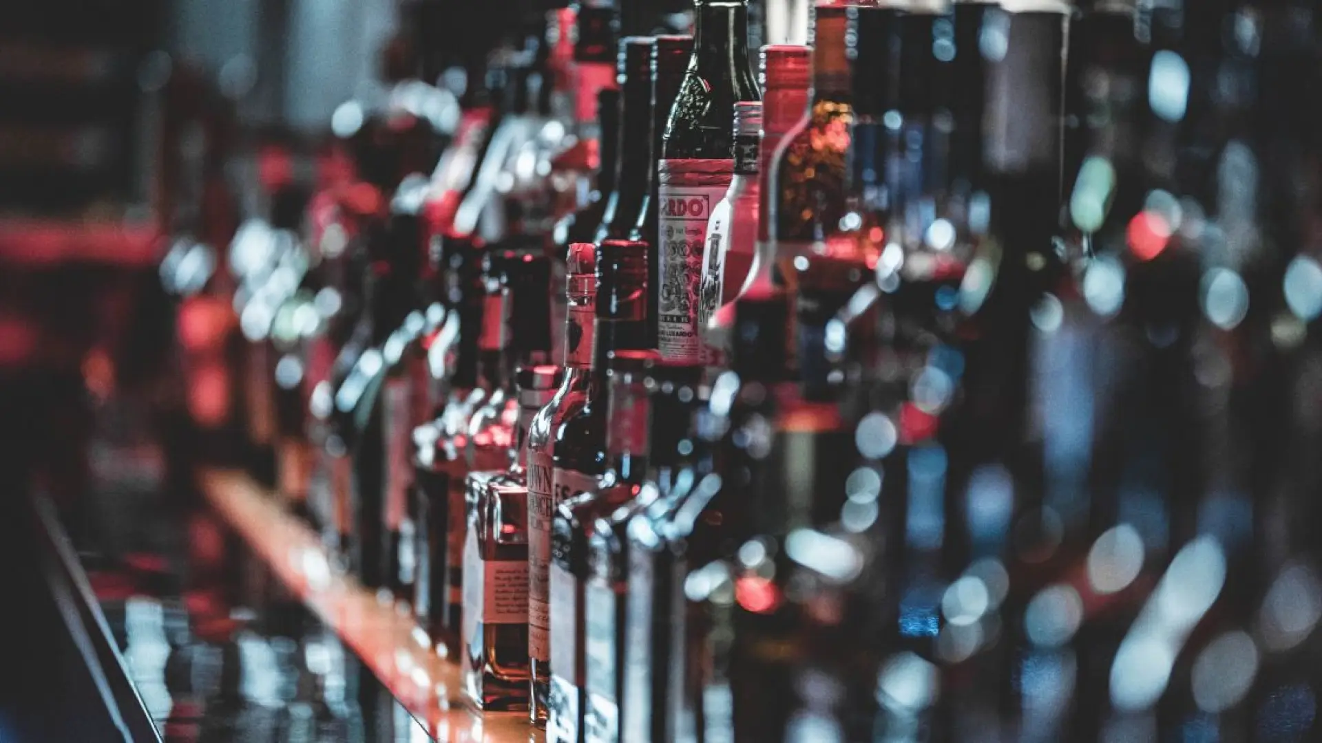 Del cerebro al corazón, pasando por el hígado: así es como el alcohol destruye tu organismo