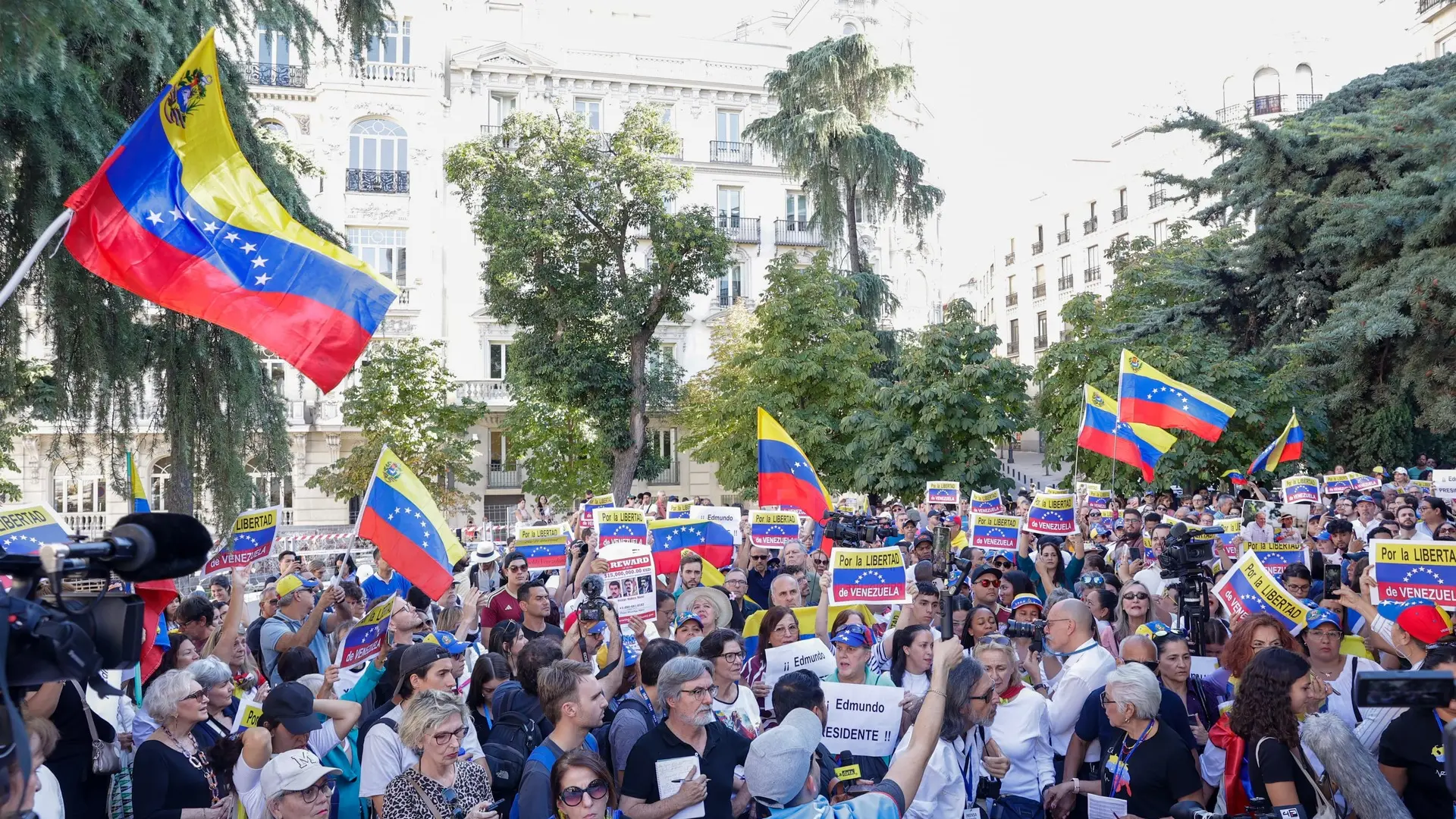 Los venezolanos se convierten en 2025 en los solicitantes de asilo más numerosos en la UE