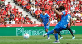 Julián Álvarez erró un penal en su vuelta y se fue enojado cuando Simeone lo reemplazó en el Atlético de Madrid: «Siempre a mí»