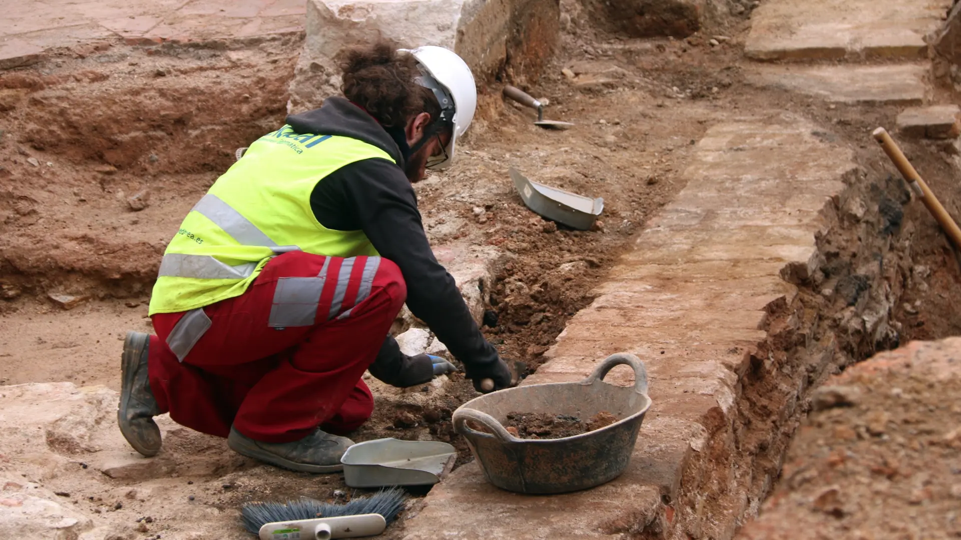 Un tiempo propicio para excavar en el pasado