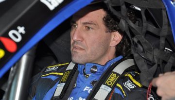 Violento robo al excampeón de TC Emanuel Moriatis en la Panamericana: le dispararon dos veces para sacarle la moto