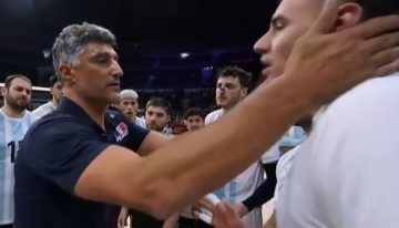 Tras la victoria de Argentina en el Mundial de voley se vivió un tenso momento con el técnico de Francia que generó confusión: qué pasó
