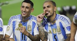 Di María vs Paredes: tuvieron que pasar 28 años para que dos campeones del mundo con Argentina vuelvan a chocar en el torneo local