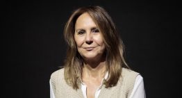 María Dueñas (61 años): «No me gustan los gimnasios, pero lo compenso andando sola cada día una hora a primera hora del día en invierno y a última de la tarde en verano»