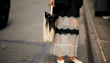 Las faldas más estilosas de Zara: del modelo inspirado en una gabardina a la de flecos