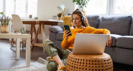 ¿Qué es el «popcorn brain»? Así afecta la tecnología a nuestra capacidad de atención (y a la de nuestros hijos)