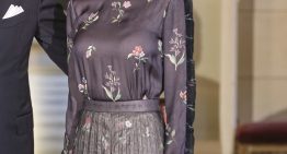 La reina Letizia homenajea a Armani y no deja indiferente: del look con el que desató las críticas a su nuevo vestido de flores