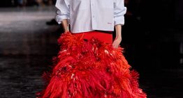 Las dos razones que hacen que estas camisas de Chanel sean más especiales que todos sus bolsos juntos