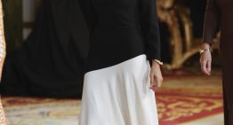 Yolanda Diaz (54 años): «Hago sentadillas antes de los mítines y en los viajes internacionales largos. Seguirme el ritmo es difícil»