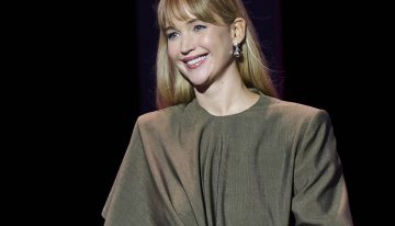 Por qué este otoño te apuntarás al flequillo y todas las preguntas que te haces al respecto, respondidas por los mejores expertos