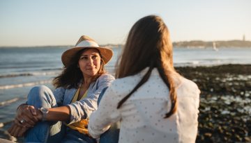 «Me trago todo y no digo nada, para no dañar la relación… pero me voy desgastando», por la experta en comunicación Aurora Michavila