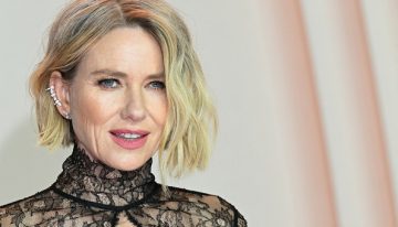 Cómo conseguir la ondas deshechas de Naomi Watts en pocos minutos en casa