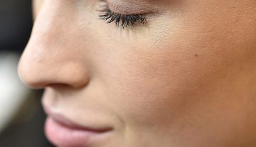 Las sombras de ojos con las que ha cambiado mi manera de maquillarme y que alaban los maquilladores porque no marcan las arrugas de los párpados