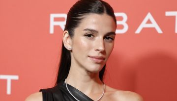 Sandra Gago fue la más elegante de la fiesta anual de RABAT con un look minimalista inspirado en los años 90