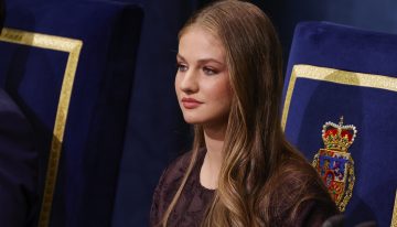 La princesa Leonor copia a su madre la reina Letizia y apuesta por potenciar sus ojos con el maquillaje