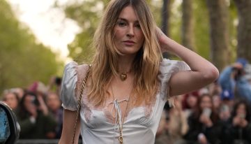 Semana de lluvia y melena encrespada: los trucos de los peluqueros para ayudar a controlar tu pelo (o a abrazarlo de una vez por todas)