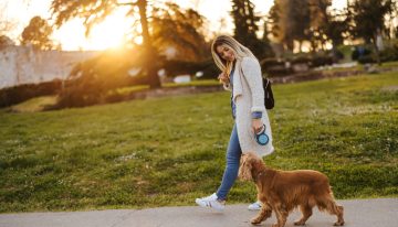 Álvaro Puche, entrenador personal: «Aprovechar para tirar la basura o dar una vuelta al parque después de cenar durante 15 o 20 minutitos, mejora la digestión y el descanso»