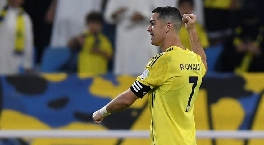 Cristiano Ronaldo no frena su marcha rumbo a los mil goles: metió uno para Al Nassr, llegó a los 950 y vuelve a alejarse en su mano a mano infernal con Messi