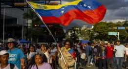 VIDEO: marcha chavista a sede de la ONU quedó más devaluada que el bolívar ante el dólar BCV