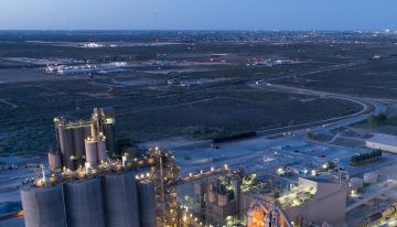 Títulos de Cementos Chihuahua suben más de 4% tras reporte financiero