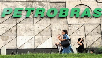 Petrobras anuncia que podrá buscar petróleo cerca de desembocadura del Amazonas