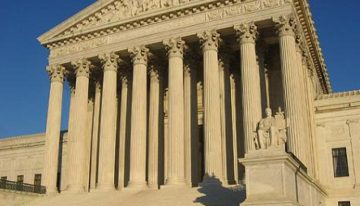 Corte Suprema de Estados Unidos evalúa caso clave que podría definir el control del Congreso