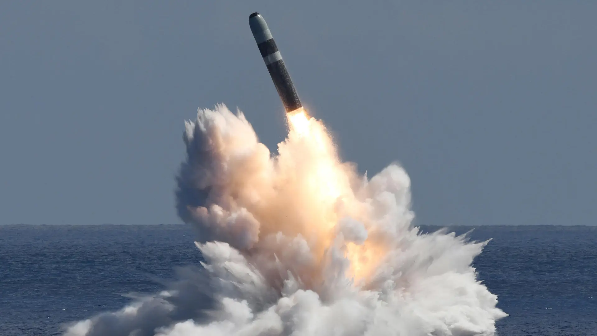 Trump podría atacar objetivos militares en Venezuela «en cualquier momento», según la prensa de EEUU Trump podría atacar objetivos militares en Venezuela «en cualquier momento», según la prensa de EEUU