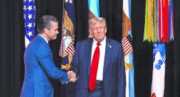 Trump dogmatiza al ejército de su país
