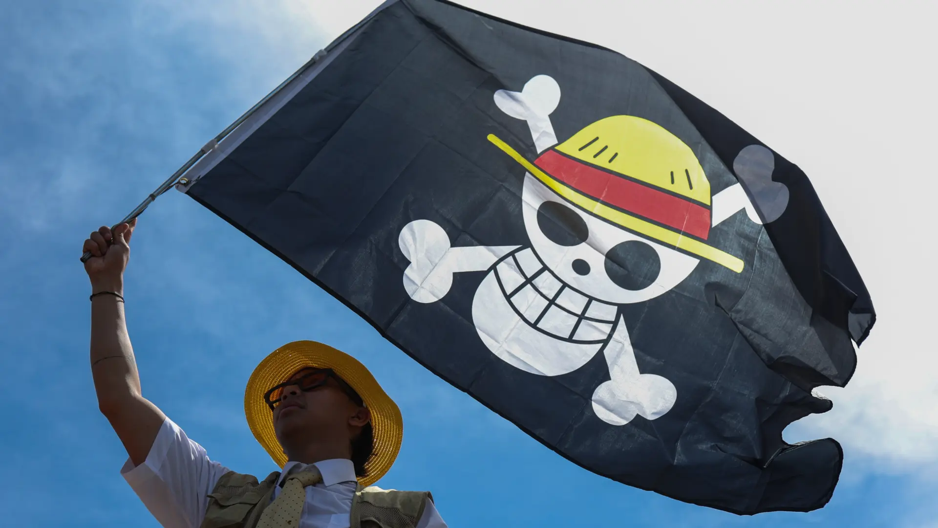 Por qué la Generación Z protesta ondeando la bandera pirata del manga 'One Piece': se vio en Nepal, Perú… y ahora en Marruecos