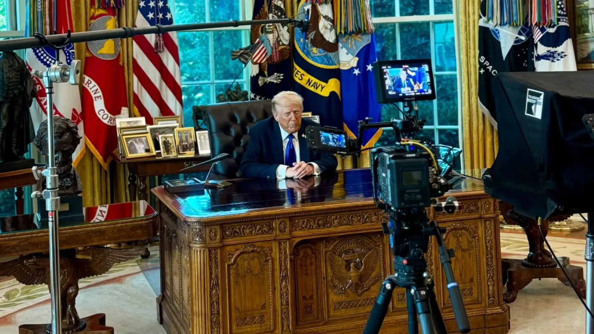 Trump ve a Hamás «listo para la paz» y pide a Israel que detenga «inmediatamente el bombardeo de Gaza»