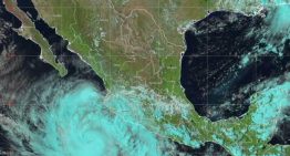 Priscilla se convierte en huracán categoría 1; se aproxima a Jalisco y Baja California Sur