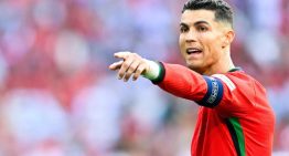 Cristiano Ronaldo se convierte en el primer multimillonario del fútbol