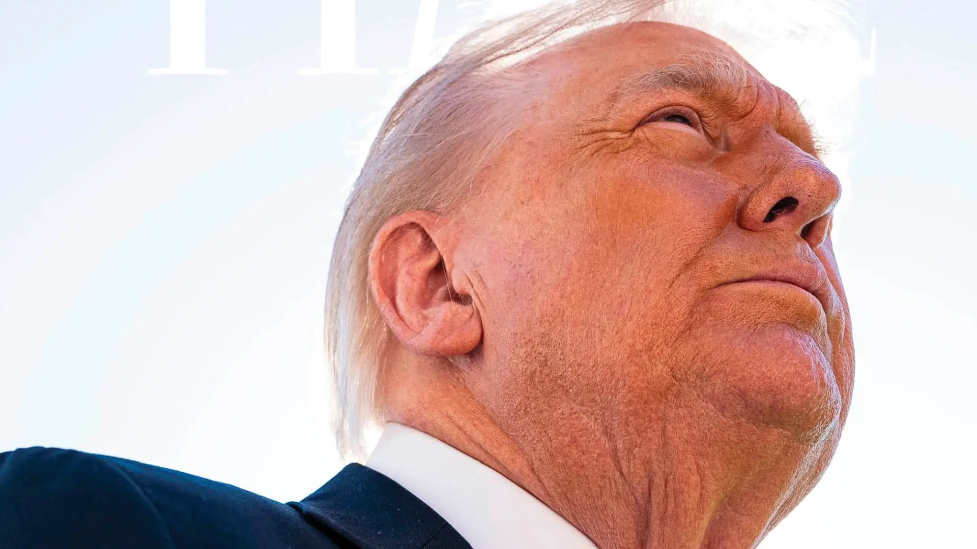 Trump se queja de su foto en la portada de la revista 'Time': «Me han borrado el pelo»