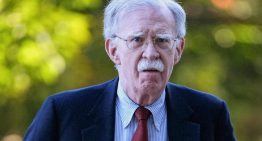 John Bolton, exasesor de Donald Trump, se entrega a las autoridades por caso de secretos oficiales