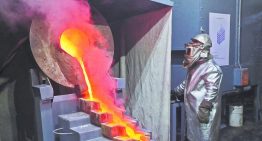 Precio del oro apuntó su peor caída en 5 años