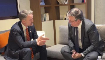 Ebrard se reúne en la cumbre APEC con el representante comercial de Estados Unidos