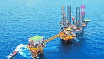 Exportación de crudo de Pemex toca mínimo de 25 años en julio-septiembre