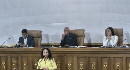 AN chavista declaró persona non grata a primera ministra de Trinidad y Tobago