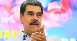 Maduro machucó el inglés para suplicarle a Trump que cese los operativos cerca de Venezuela (VIDEO)