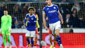 Joaquín Panichelli, goleador en Francia, reveló su devoción por Maradona: «Cuando murió me tomé el subte y fui a despedirlo a la Casa Rosada»