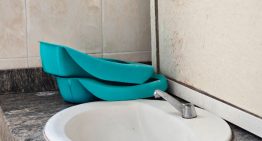 Pacientes y médicos en riesgo: escasez de agua convirtió a hospitales de Caracas en focos de infección