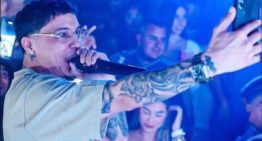 El castigo del ICE a un cantante venezolano que ganó un juicio por su caso de asilo