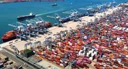 China y EEUU aumentan su pulso con la entrada en vigor de aranceles portuarios